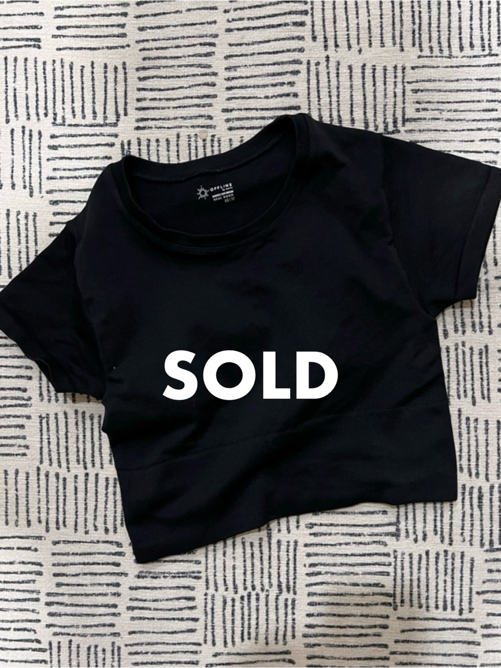 Cropped Black Women's Tee - Picture 1 of 2